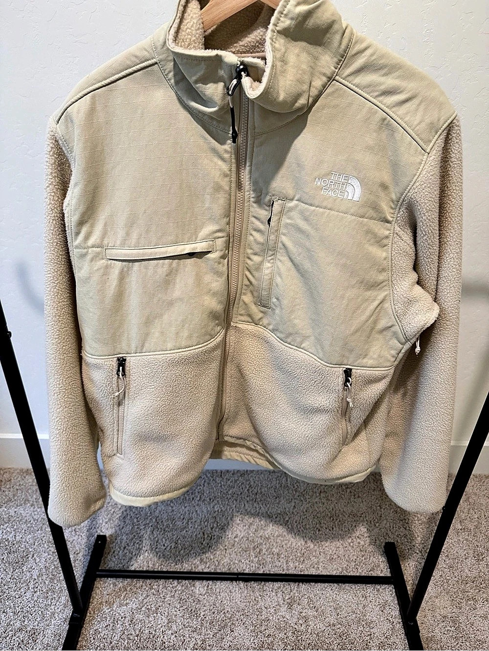 The North Face Jacket Fleece Cream Medium